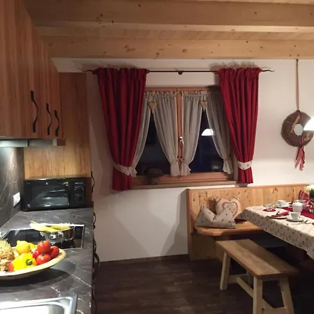 Enzian * Aschau Im Zillertal